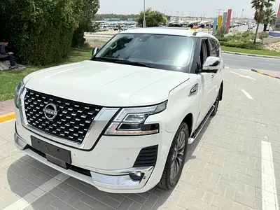 Nissan Patrol LE Platinum 2016 - GCC Specs - Excellent Condition