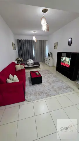 استوديو في ابراج عجمان وان البيع بالفرش