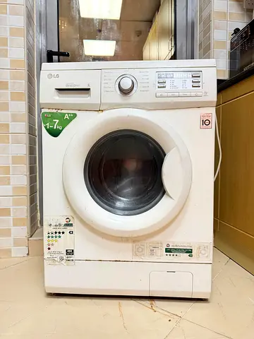 LG 7KG Front Load | Working | Quick Sale