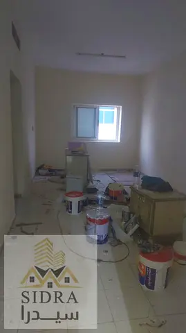 للايجار شقة غرفه وصالة وحمام وبلكونة