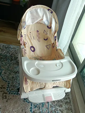 Baby rocker, feeding Chair, carrier with Removable Tray —very Good Condition 6 months old