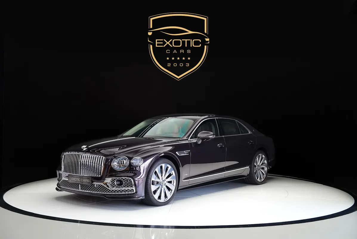 Bentley Flying Spur 2020 — photo 1 of 17