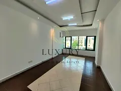 PRIME LOCATION | MAIN ROAD | FREE CENTRAL AC