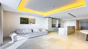 Vacant | PVT Beach | Motivated Landlord