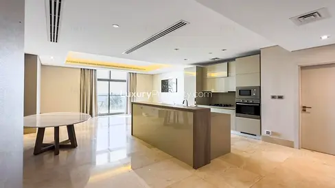Vacant | PVT Beach | Motivated Landlord