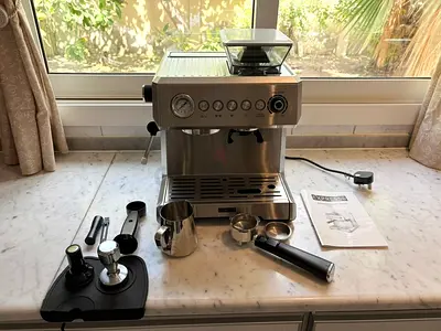 Semi-automatic Espresso Machine with Grinder and Accessories - Good Working Condition