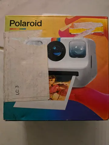 Polaroid Instant Camera (boxed) - Vintage-style instant photo camera