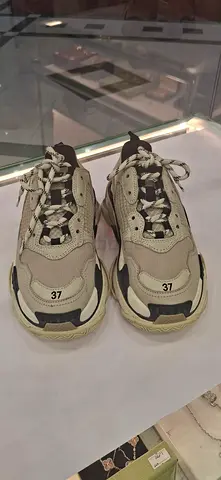 Used Womens Chunky Sneakers Size 37 — Beige/Grey, Good Condition