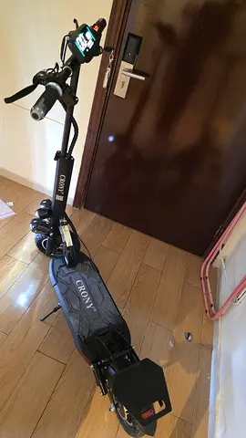 CRONY Scooter 1200W | BRAND NEW With Cartoon