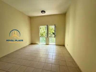 UNFURNISHED | NEAR TO METRO | UPGRADED | SPACIOUS