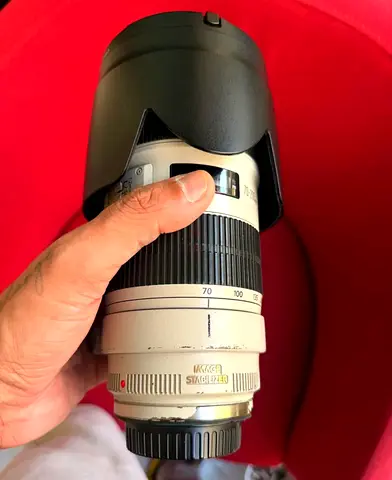 Canon EF 70-200mm f/2.8 USM 2  IS Telephoto Zoom Lens (Used)