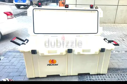 240 liter pelican ice box