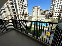 Lovely Pool views, Big balcony, Ready to move in