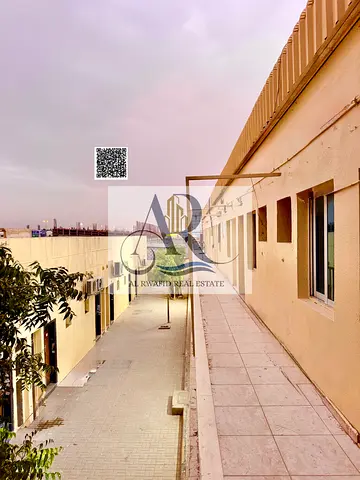 49 غرفة | سكن عمالي مناسب للمشاريع الكبرى | موقع مميز وسعة كبيرة