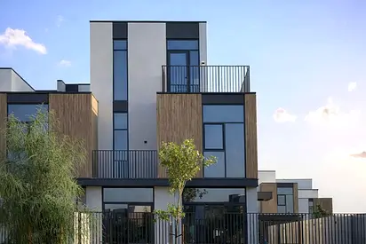 Prime Location | G+2 | Flexible On Cheques