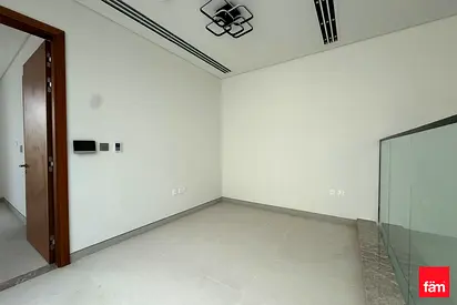Spacious | High Quality | Prime Location | Privet