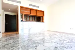 Chiller Free | Vacant | Lake View