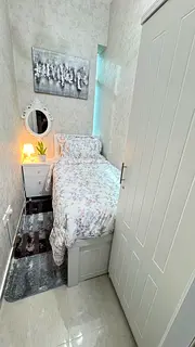 Private Room  For Solo Lady in Al Barsha1 near insurance market metro station