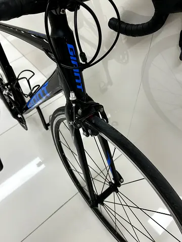 Giant contend 3 S frame