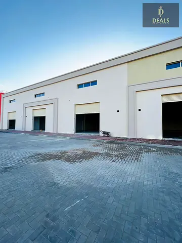 مستودع للايجار السنوي بالجرف2 عجمان مساحة 2012 قدم