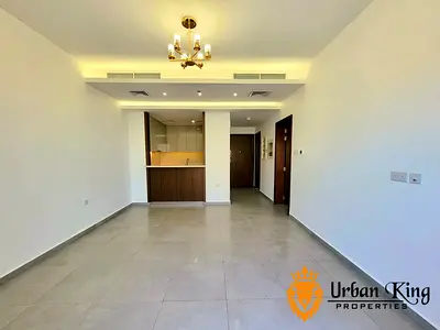 PRIME LOCATION / SEMI FURNISHED / SPECIOUS / 2 CHEQUES
