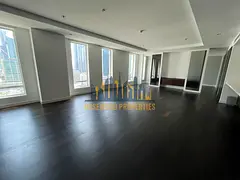 LARGE LAYOUT | WELL MAINTAINED | HIGH FLOOR