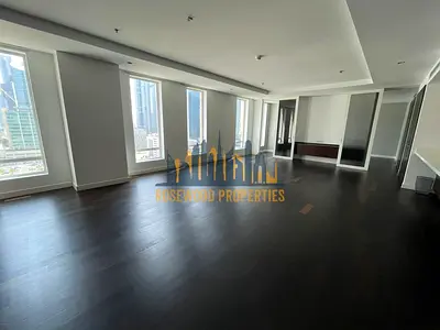 LARGE LAYOUT | WELL MAINTAINED | HIGH FLOOR