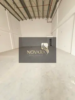 Showroom available for annual rent in Al Jurf Industrial Area 1 – Ajman. Area 2,300 sq ft and elec
