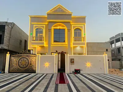فيلا فاخرة بتصميم عصري مميز تضم 5 غرف نوم واسعة ومجلس أنيق وصالة رحبة توفر الراحة والخصوصية بأسلوب حياة راقٍ ومثالي للعائلات