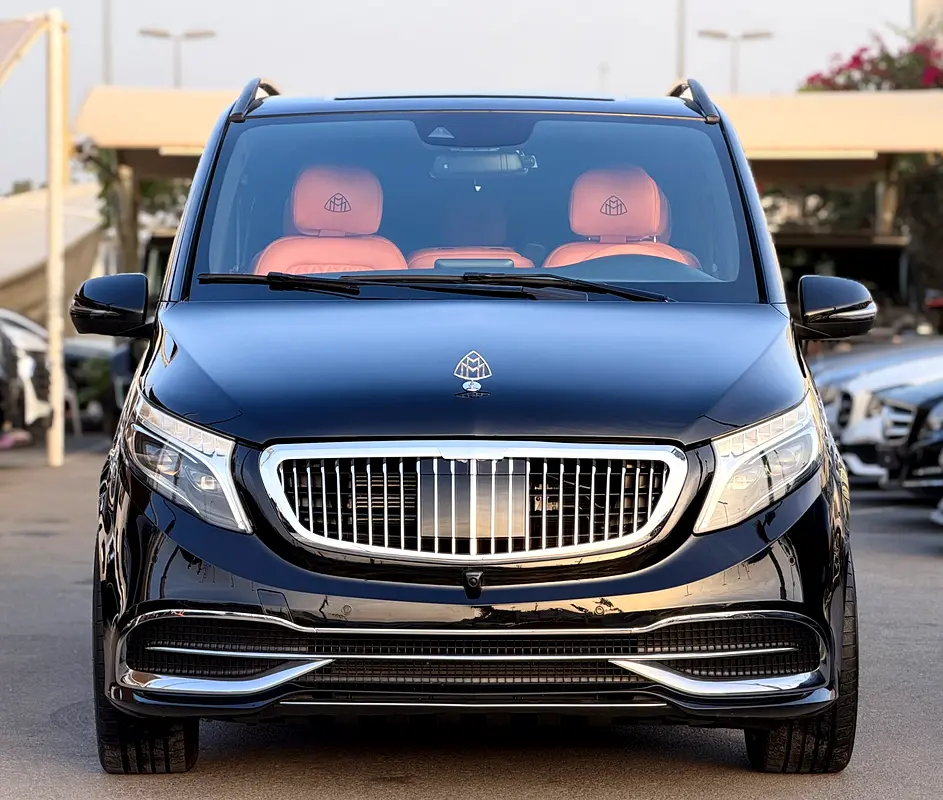 Mercedes-Benz V-Class 2020 — photo 1 of 18