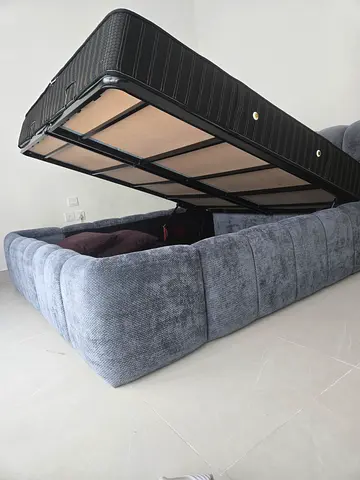 ROYAL Furniture Lowry king-size bed frame with mattress included