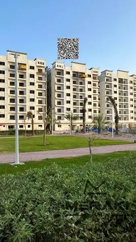 ستوديو استلام فوري بسعر ممتاز ومقدم وقسط شهري حلو اوي وكمان مساحه حلوة جدا ومعاه بلكونة اطلاله مفتوحه في قريه الاميره في منطقه الياسمين.