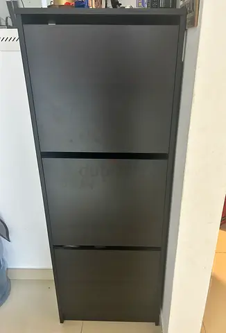 Selling this shoe cabinet