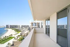 Owner Occupied | Full Sea View | Open Layout