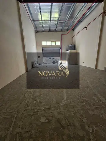 مستودع للايجار مساحة 1800 قدم في الجرف الصناعية 1 جاهز للاستلام