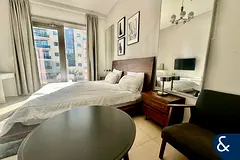 Studio | Sparkle Tower | Vacant on Transfer