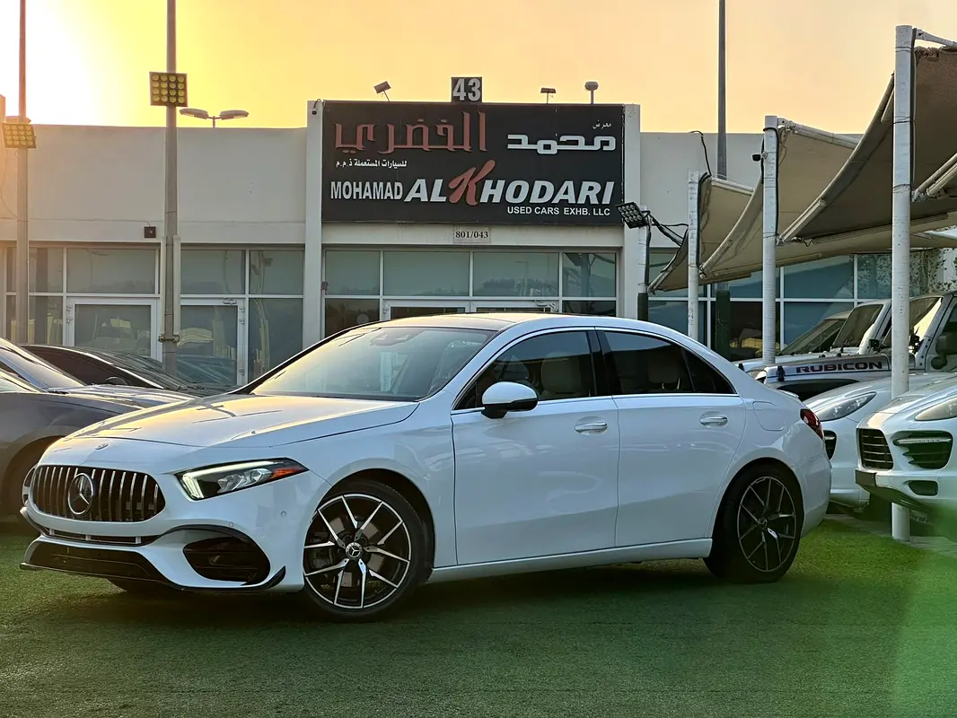 Mercedes-Benz A-Class 2019 — photo 1 of 18
