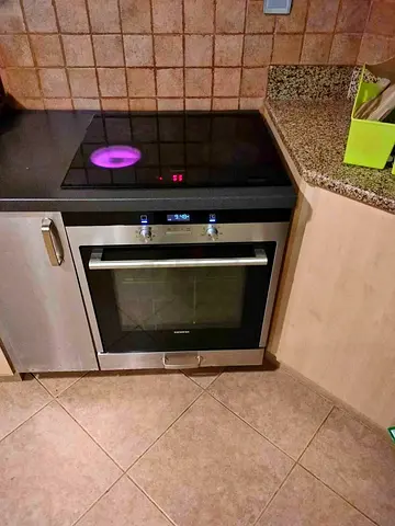 Siemens IQ 500 built in oven top electric cooker latest model