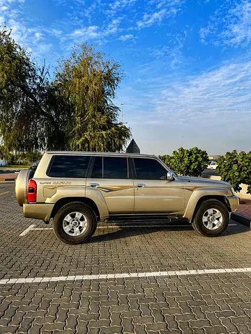 Nissan Super Safari