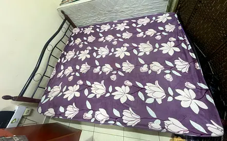 Metal Single  queen size Bed Frame with Mattress - Good Condition