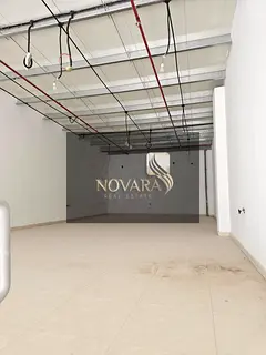 A prime showroom with a modern design is available for annual rent in a strategic location in Ajman