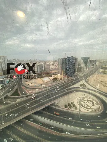شقة غرفتين وصالة مفروشة بأبراج كونكورد، 3 حمامات وبلكونة مع باركينج مجاني، للإيجار 60,000 درهم على 4 أو 6 دفعات