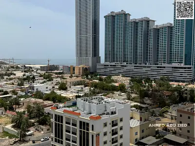 ارقي شقة غرفتين وصالة للايجار السنوي _ الرميلة | غرف ماستر واسعه, صالة واسعه باطلاله مفتوحة, مطبخ مجهز واسع ,بلكون | مع باركينج مجاني ومسبح |