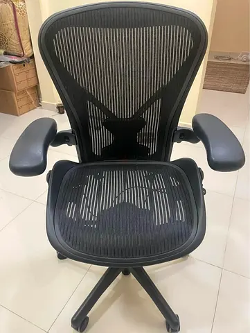 Aeron Herman Miller Classic Office Chair fully loaded