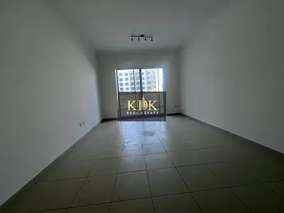 Pool View 1BR | Balcony | Modern Kitchen