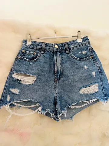 STRADIVARIUS High-waist Distressed Denim Shorts - Size Medium 34