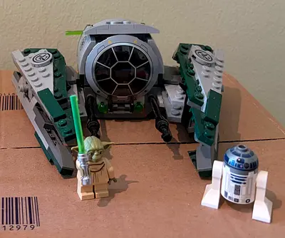 House Clearance - Lego 75360 Star Wars Yodas Jedi Starfighter for sale.