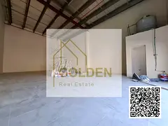 High-efficiency main road warehouse offering 23 kW power and 1,400 sq ft of functional commercial sp