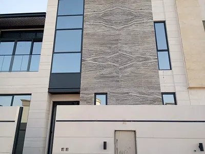 الحوشي_الشارقة_أول_ساكن_4غرف_ماستر_جلسة_خارجية_شلال_باركن_واسع_موقع_رئيسي_اطلالة_مفتوحة_تشطيب_فاخر