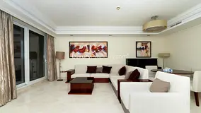 Vacant | Newly furnished | Private beach access
